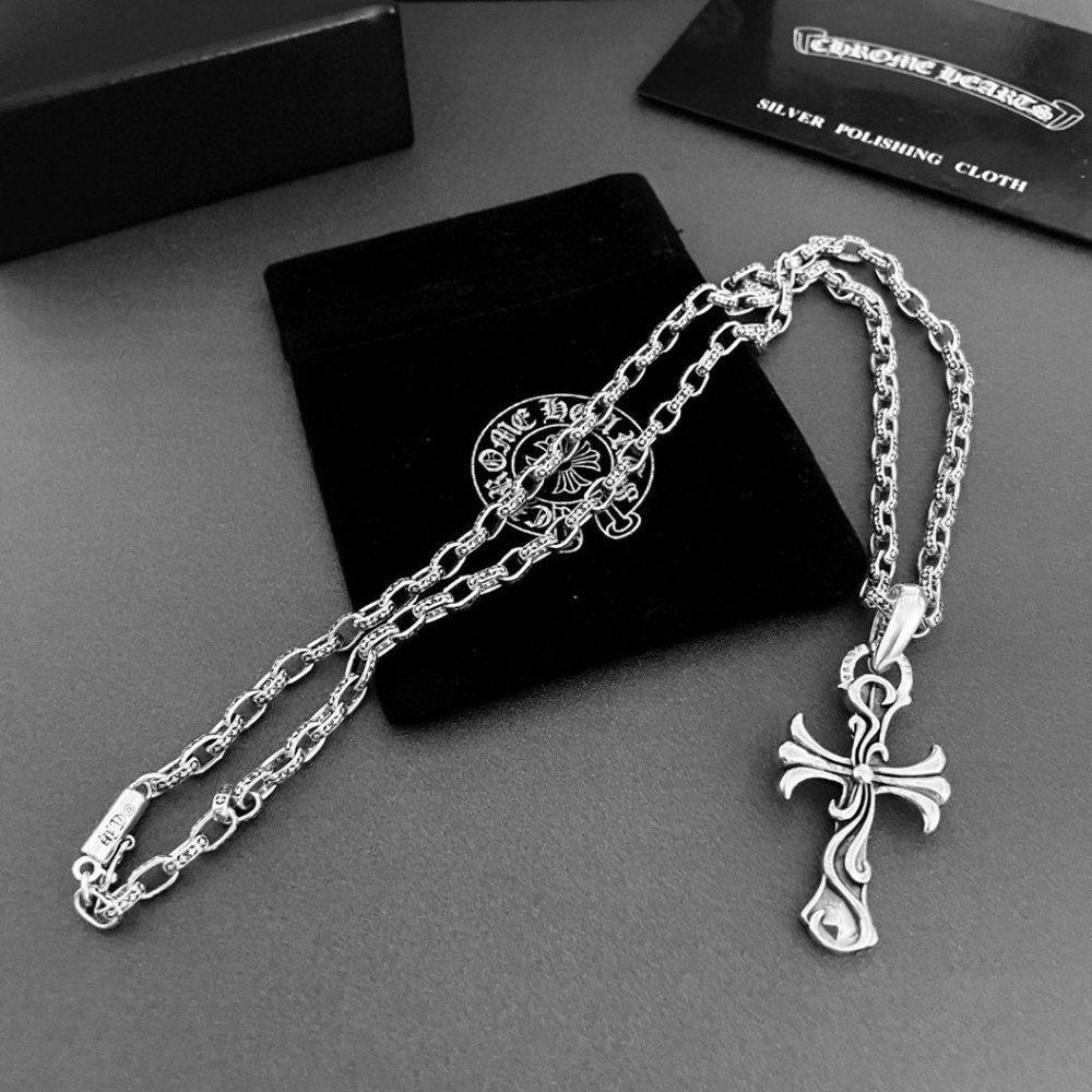 Chrome Hearts Vintage Vine Flower Cross Pendant Cross Flower Necklace